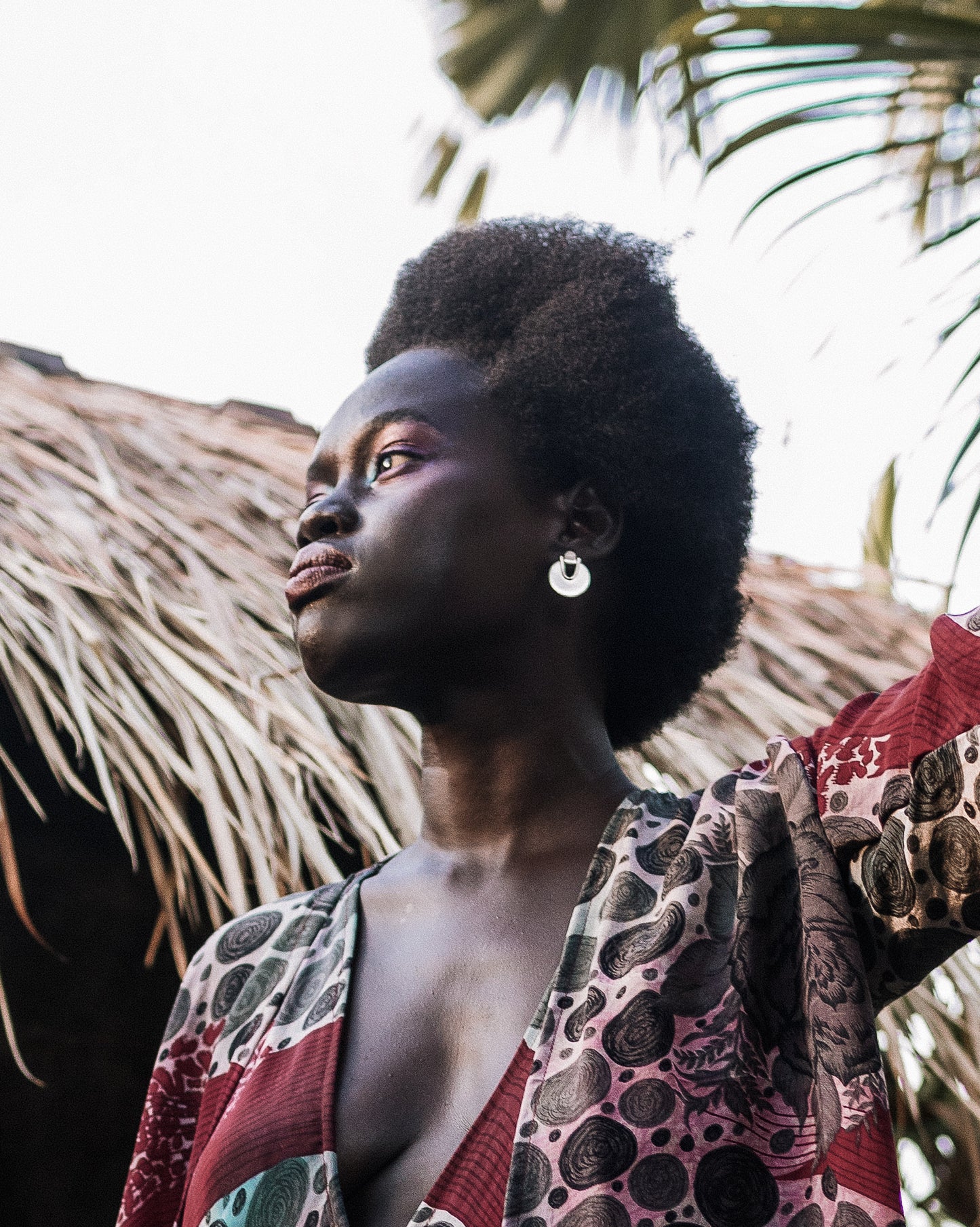 Editorial_shot_of_Eba_wearing_Elektra_Earrings_Silver_Small