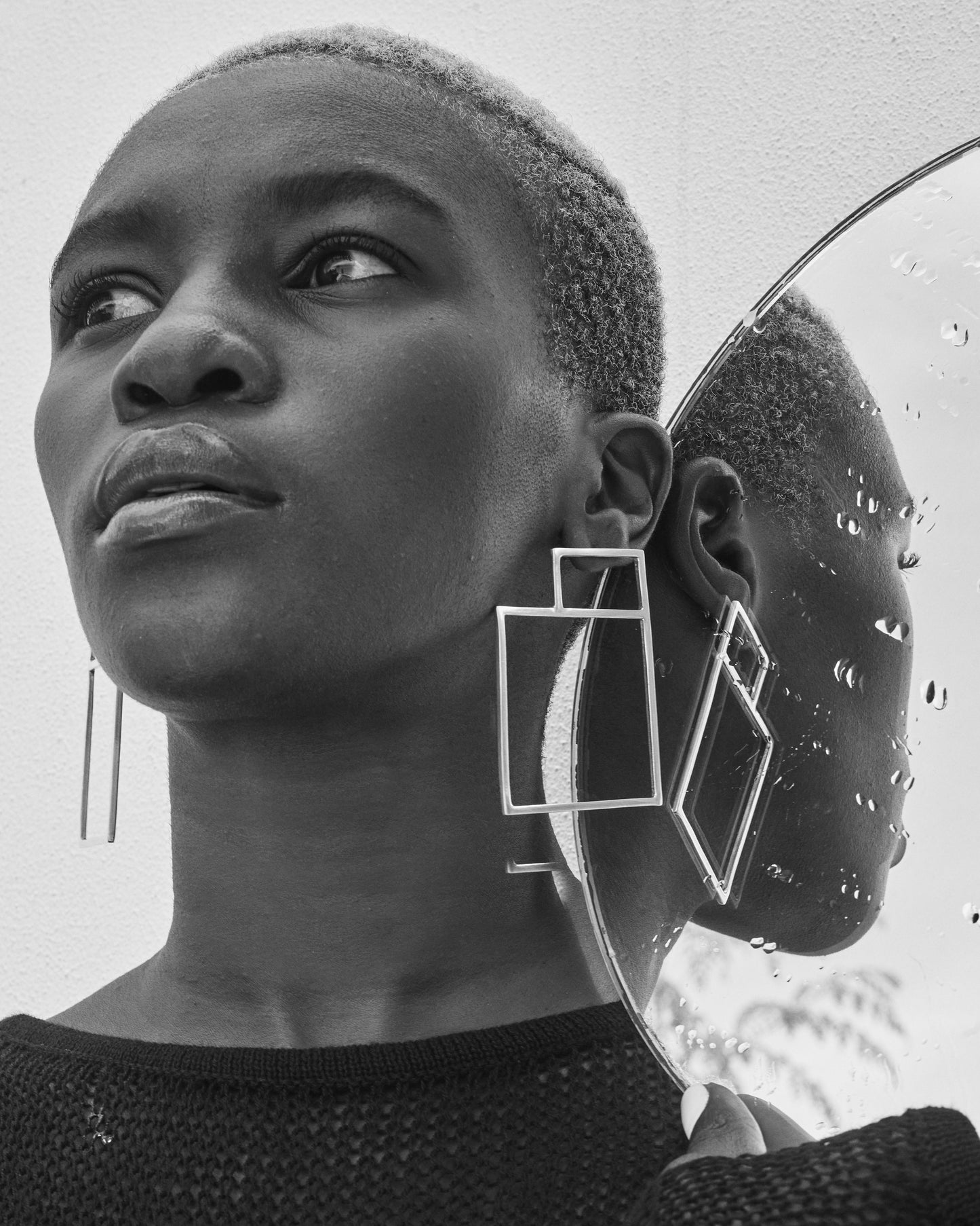 Beauty_shot_of_Thoko_wearing_Square_Space_Earrings_Silver