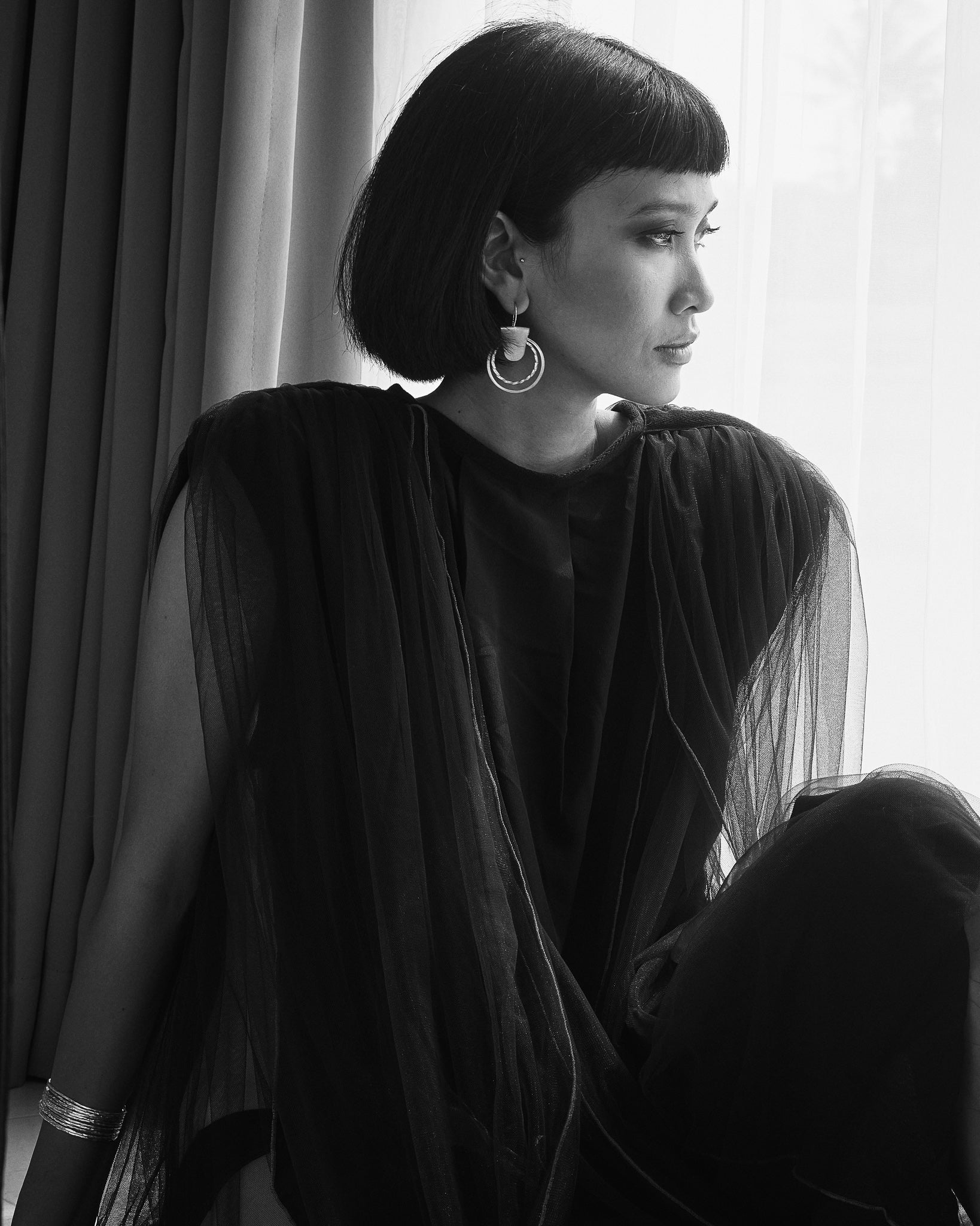 Editorial_shot_of_Sasri_wearing_Helena_Earrings_Silver