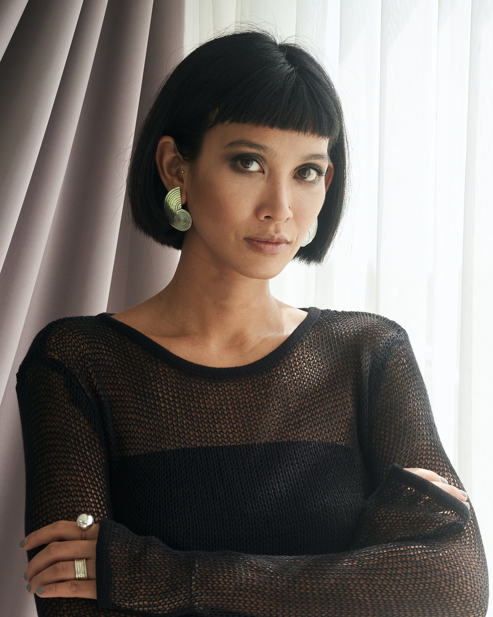 Beauty_shots_of_Sasri_wearing_Virgo_Earrings_Silver