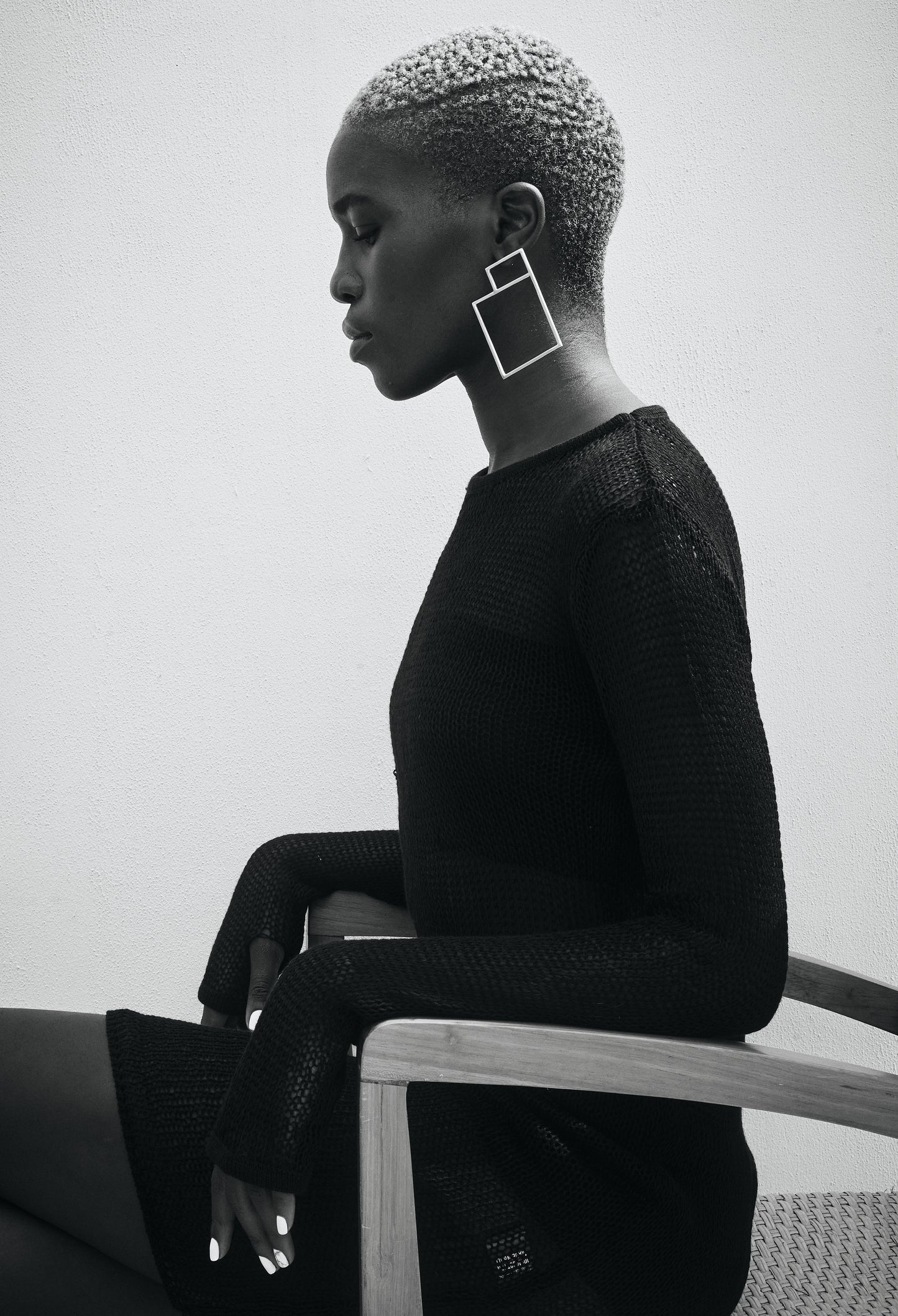 Editorial_shot_of_Thoko_wearing_Square_Space_Earrings_Silver